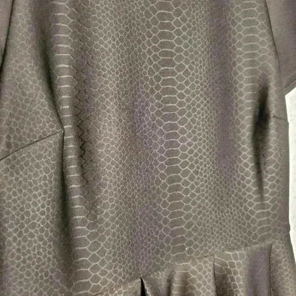 Ted BakerWomens Black Melisse Embossed Neoprene Dress Size 4 - Picture 6 of 13